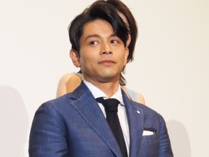 吉沢悠、映画『ライフ・オン・ザ・ロングボード 2nd Wave』初日舞台挨拶に登場