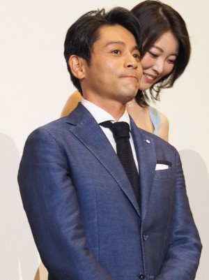 吉沢悠、映画『ライフ・オン・ザ・ロングボード 2nd Wave』初日舞台挨拶に登場