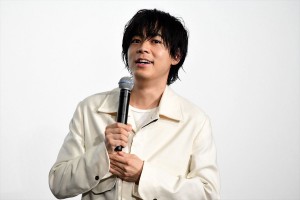 『さよならくちびる』初日舞台挨拶イベントに登場した成田凌