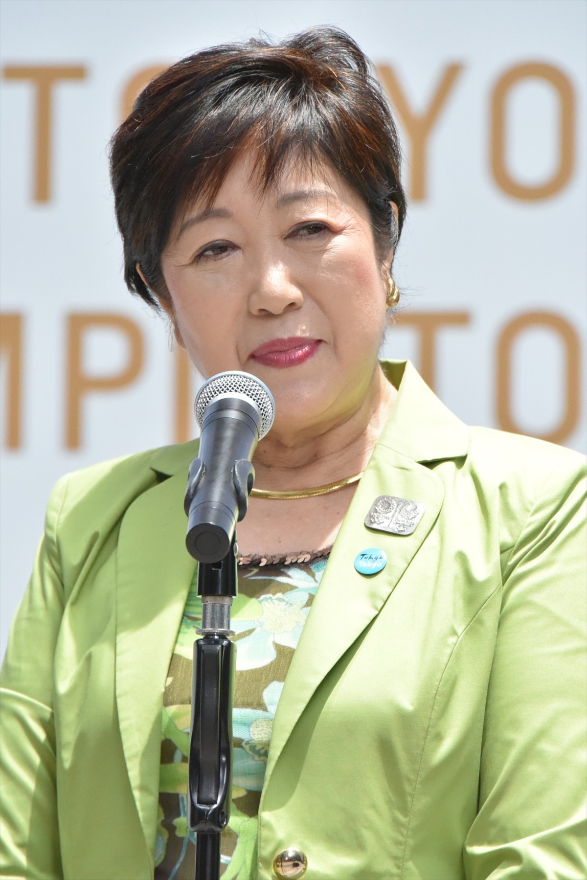 石原さとみ、人生初の名刺にニコニコ　サンド伊達「携帯の番号は…」