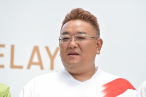 「東京 2020 オリンピック聖火リレー イベント」に登場したサンドウィッチマン・伊達みきお