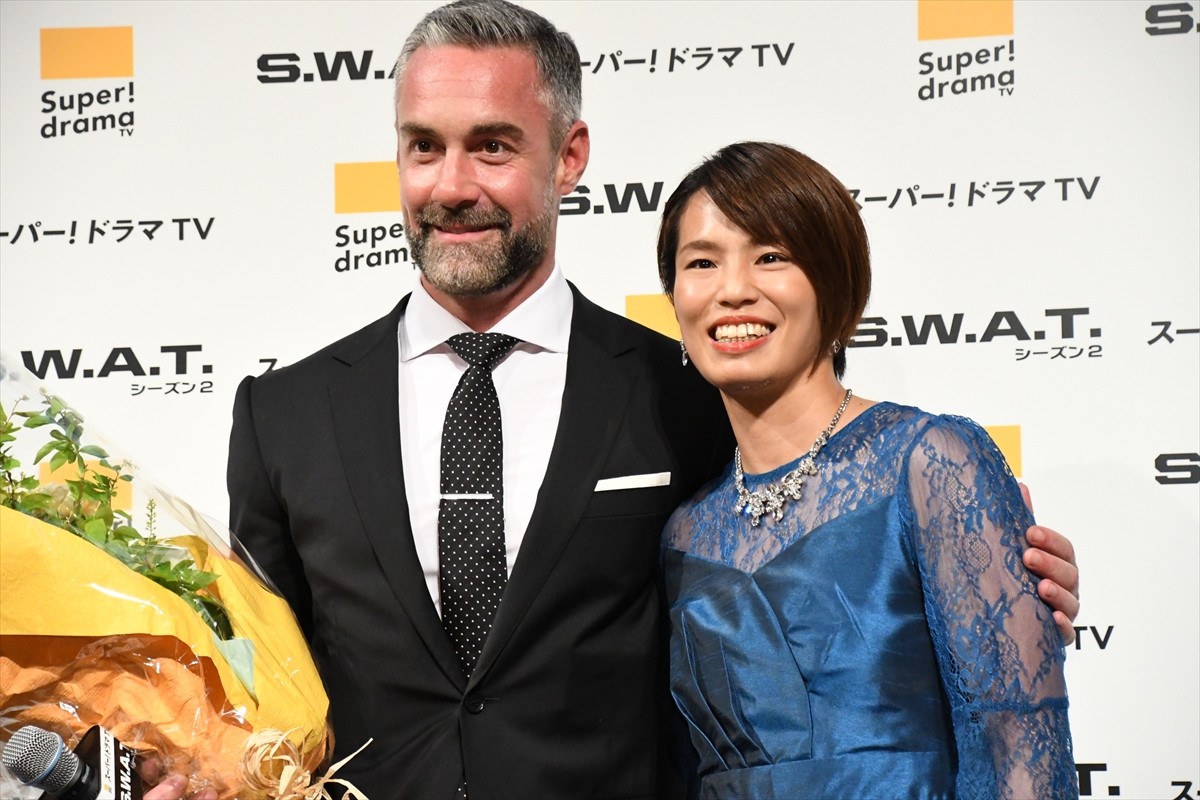 ジェイ・ハリントン＆アレックス・ラッセルが来日！ファンの歓声に大興奮