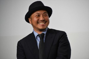 映画『凪待ち』完成披露試写会に登場した白石和彌監督