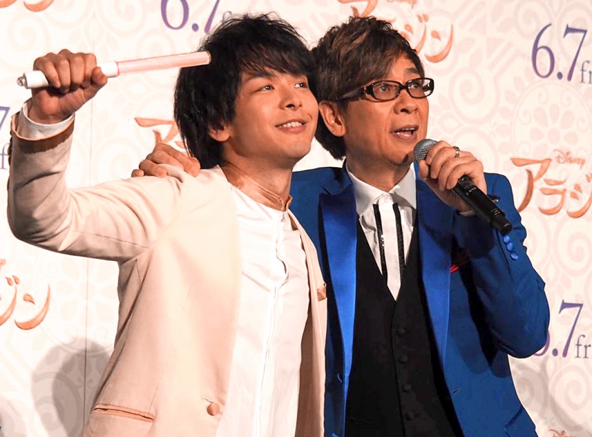 （左から）映画『アラジン』スペシャル・ナイトイベントに登場した中村倫也、山寺宏一