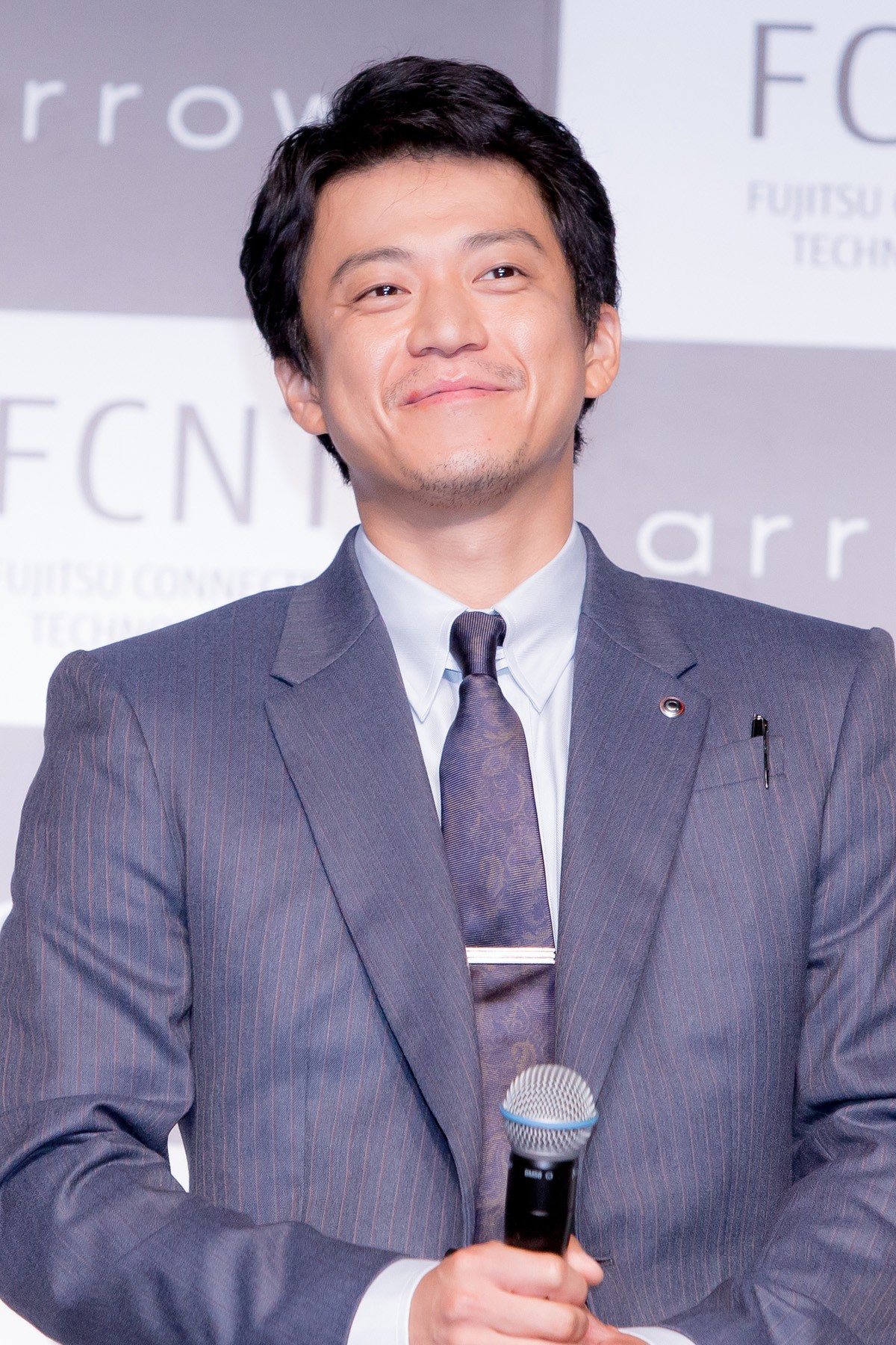 小栗旬、高所恐怖症を告白　CM共演の山田孝之は「知らなかった」