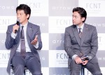 （左から）小栗旬、山田孝之、『arrows』シリーズ 2019年夏モデル新商品・新CM発表会に登場
