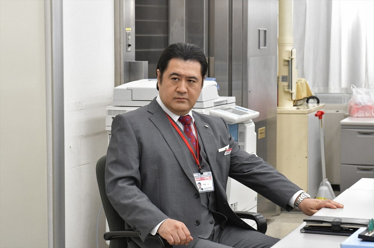 今夜『集団左遷!!』、福山雅治は香川照之とともに不正融資の調査を