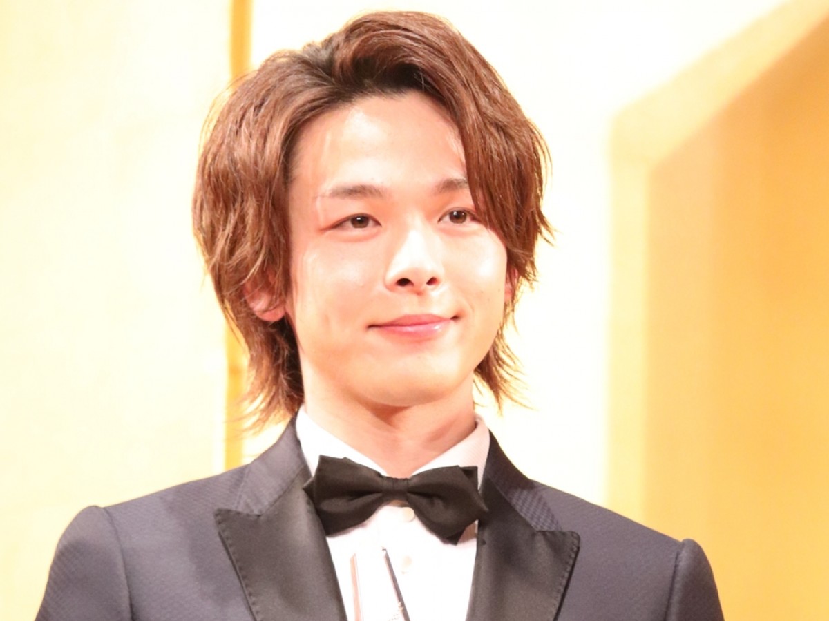 松坂桃李1位、田中圭が2位「結婚したい男性俳優」トップ10！