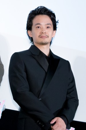 映画『町田くんの世界』公開記念舞台挨拶に登壇した池松壮亮