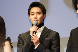 映画『東京喰種 トーキョーグール【S】』TOKYOプレミア舞台挨拶に登壇した白石隼也