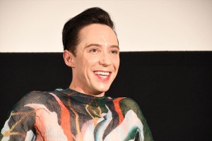 映画『氷上の王、ジョン・カリー』舞台挨拶付上映イベントに登場したジョニー・ウィアー