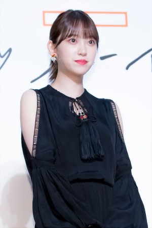 映画『ホットギミック ガールミーツボーイ』完成披露イベントに登場した堀未央奈