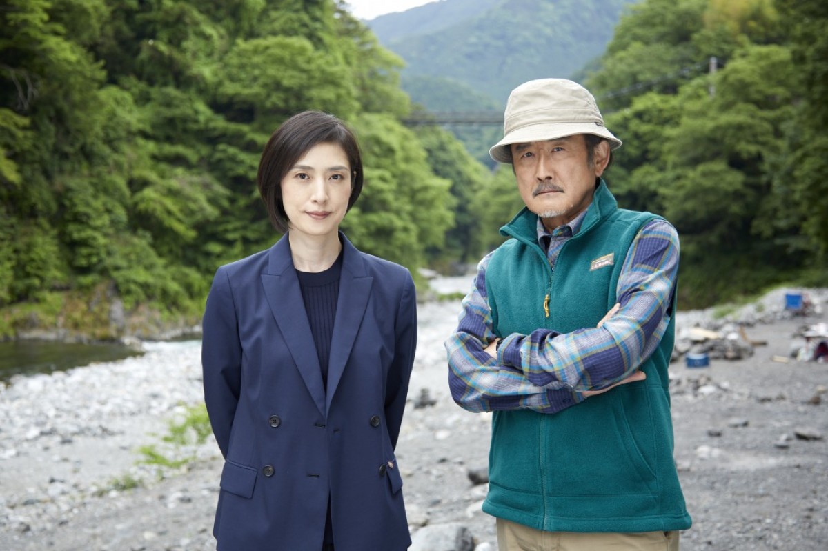 『緊急取調室』第9話で初共演を果たす(左から)天海祐希、吉田鋼太郎