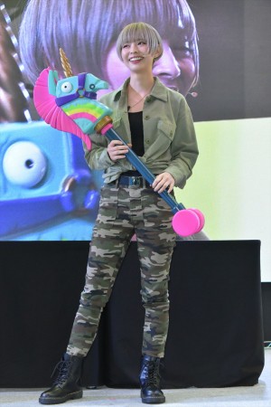 最上もが、東京おもちゃショー2019『フォートナイト フィギュア発売決定記念ステージ』に登場