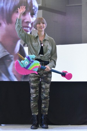 最上もが、東京おもちゃショー2019『フォートナイト フィギュア発売決定記念ステージ』に登場