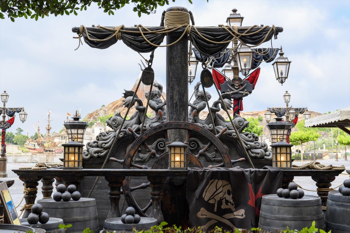 TDR、7．9から夏のプログラム開始！ 6年ぶりに夜の城前ショー復活