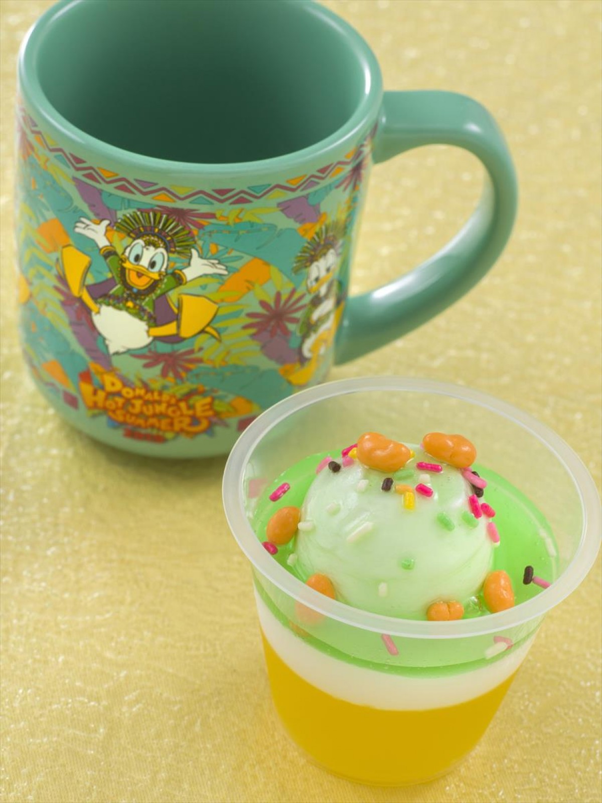 TDR、7．9から夏のプログラム開始！ 6年ぶりに夜の城前ショー復活
