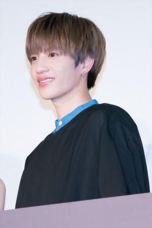 映画『潤一』公開記念舞台挨拶に登場した志尊淳