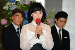 南果歩、大河ドラマ『麒麟がくる』出演者発表会見に登場
