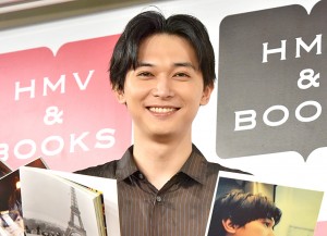 「吉沢亮 写真展 2019」囲み取材に登場した吉沢亮