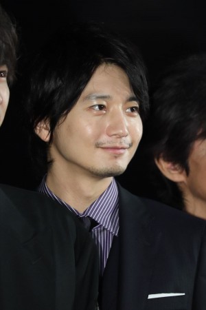 向井理、映画『ザ・ファブル』公開記念舞台挨拶に出席