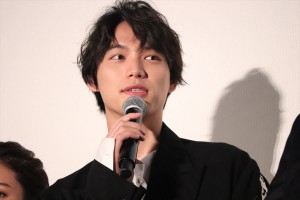 福士蒼汰、映画『ザ・ファブル』公開記念舞台挨拶に出席