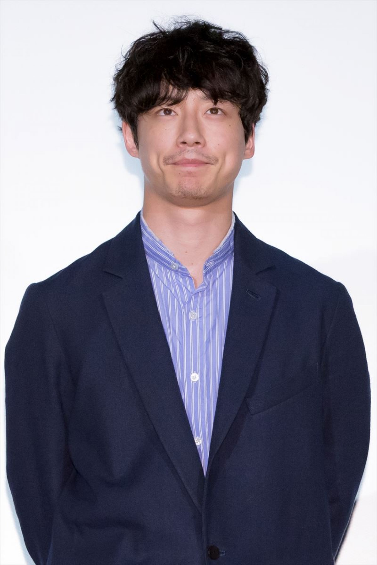  坂口健太郎、肉体美に自信？ 財前直見の“暴露”に会場大盛り上がり