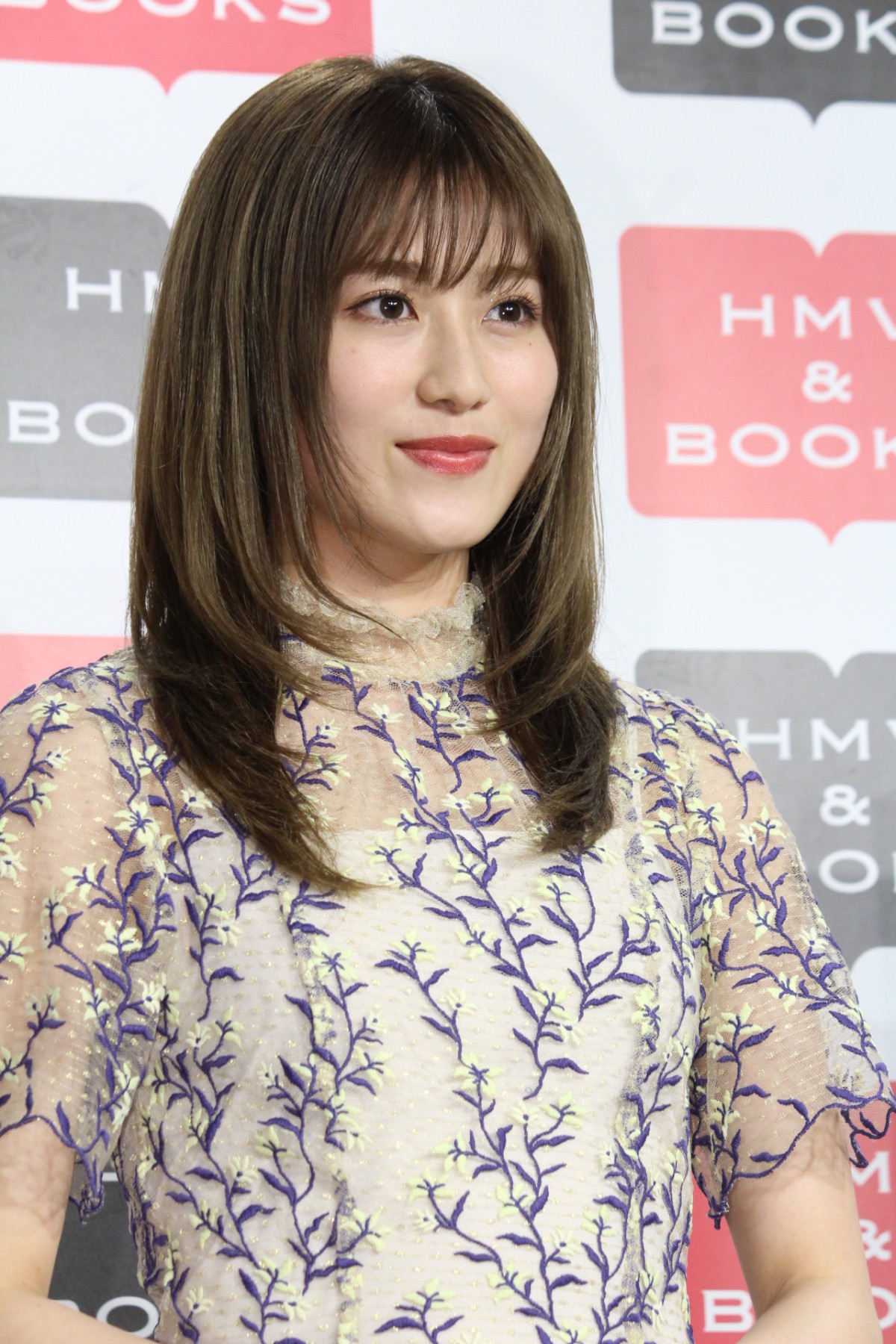 欅坂46・守屋茜、初の水着に挑戦も「誌面で見ると恥ずかしくなってきました」