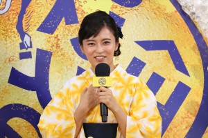 小島瑠璃子、『キリン のどごし＜生＞』夏の開幕式に登場