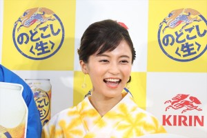 小島瑠璃子、『キリン のどごし＜生＞』夏の開幕式に登場
