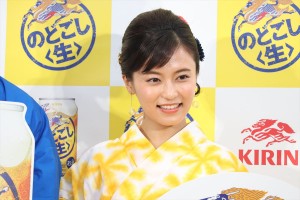 小島瑠璃子、『キリン のどごし＜生＞』夏の開幕式に登場