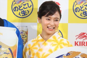 小島瑠璃子、『キリン のどごし＜生＞』夏の開幕式に登場