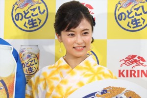 小島瑠璃子、『キリン のどごし＜生＞』夏の開幕式に登場