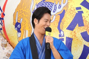 桐谷健太、『キリン のどごし＜生＞』夏の開幕式に登場