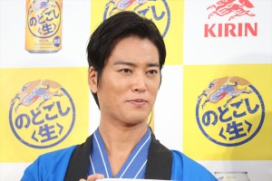 桐谷健太、『キリン のどごし＜生＞』夏の開幕式に登場