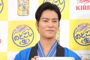 桐谷健太、『キリン のどごし＜生＞』夏の開幕式に登場