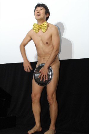 映画『こはく』完成披露上映会・舞台挨拶に登場した大橋彰（アキラ100％）