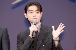 映画『アルキメデスの大戦』完成披露試写会に登壇した菅田将暉