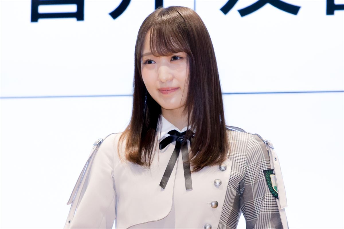 欅坂46・菅井友香、「菅井先生」との声にはにかみ　特別講師として登場