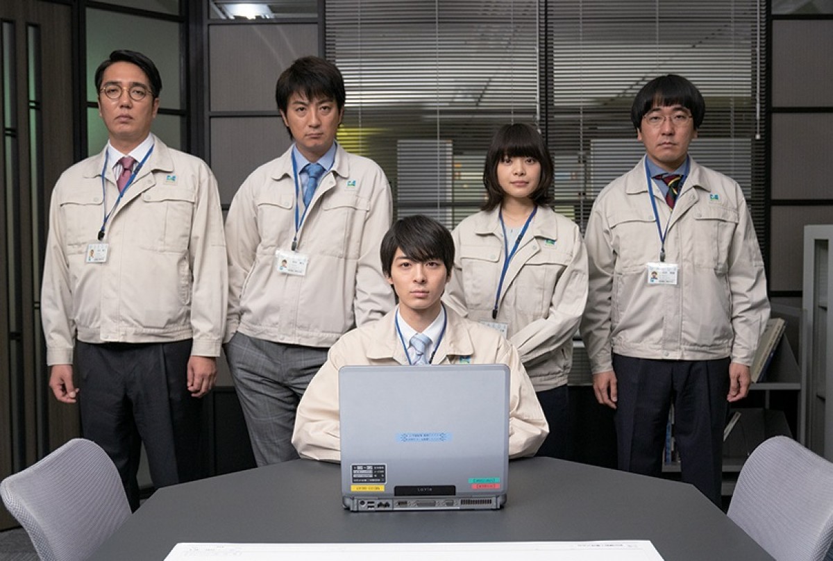 映画『前田建設ファンタジー営業部』発表されたキャスト(左から)小木博明、上地雄輔、高杉真宙、岸井ゆきの、本多力