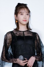 堀未央奈、映画『ホットギミック ガールミーツボーイ』公開記念舞台挨拶に登場