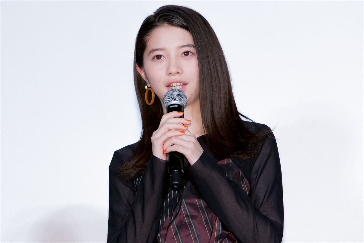 乃木坂46・堀未央奈、初主演映画の初日に“涙”