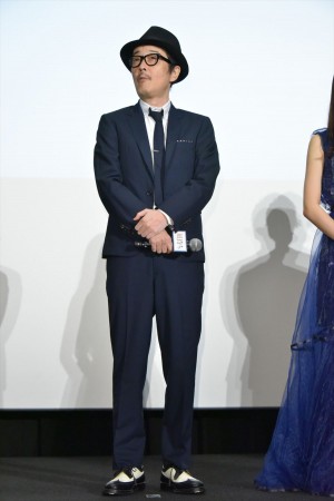 映画『凪待ち』初日舞台挨拶に登場したリリー・フランキー