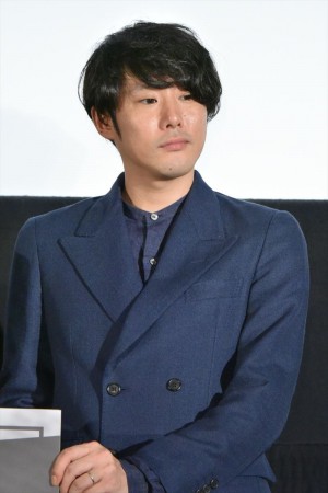 藤井道人監督、『新聞記者』公開記念舞台挨拶に登場