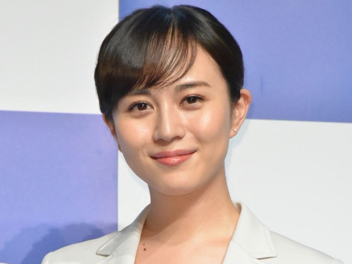 比嘉愛未 幼少期ショットに 美少女 目がくりくり と反響殺到 19年7月14日 エンタメ ニュース クランクイン