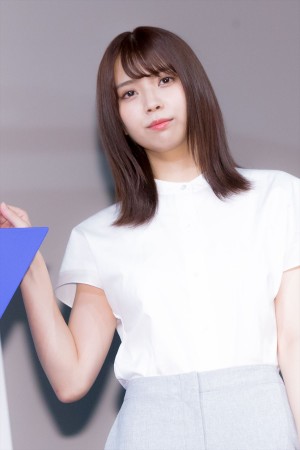 イオンカード 欅坂46 新キャンペーン発表イベントに登場した小林由依