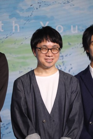映画『天気の子』製作報告会見に登場した新海誠監督