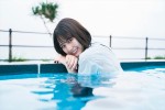 日向坂46 1st写真集『（タイトル未定）』公開カット