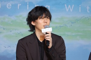 映画『天気の子』製作報告会見に登場した野田洋次郎（RADWIMPS）