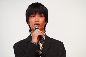 映画『よこがお』完成披露プレミア上映会に登場した須藤蓮